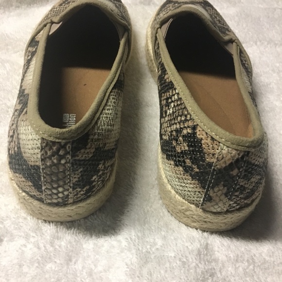 Clark’s ladies shoes - Picture 3 of 6